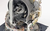 The electromechanical angle computer inside the B-52 bomber's star tracker | Ken Sharriff