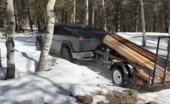 Cybertruck Crashes Out in Light Snow Towing as Driver Shouts "NOT AGAIN!" - FuelArc News