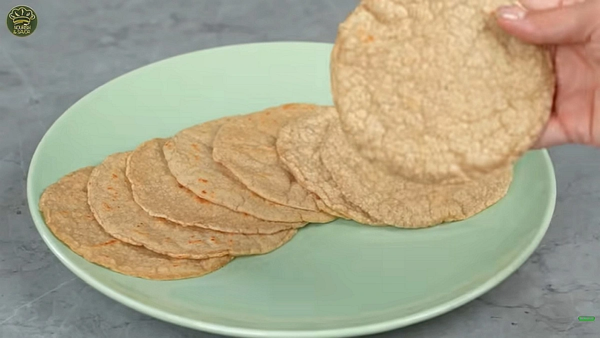 Making simple oat wraps from scratch... (recipe and notes)
