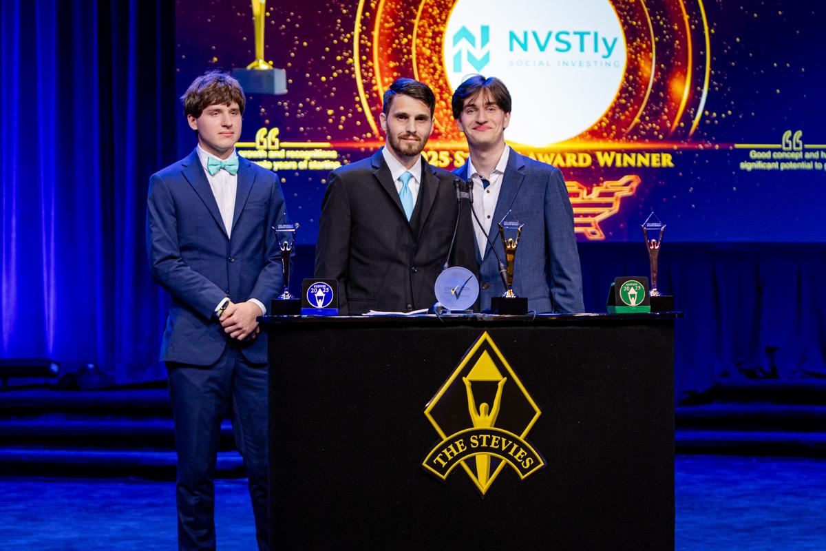NVSTly takes the stage in New York to accept Tech Startup of the Year at the 2025 American Business Awards®