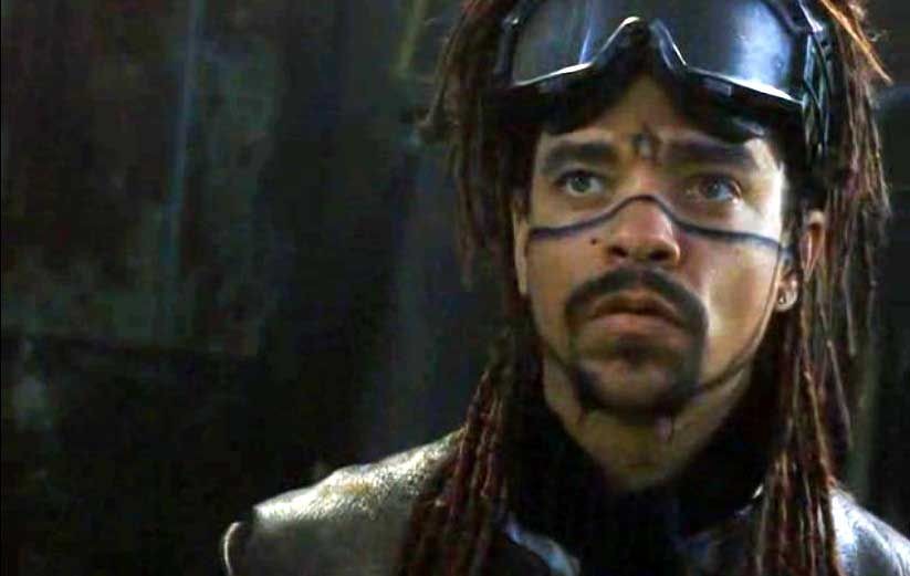 Ice Tea in Johnny Mnemonic