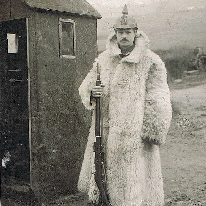 German checkpoint guard, Eastern Front, WW1, 1915-1916