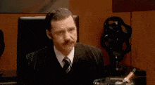 IT crowd Renyholm jumps out window gif