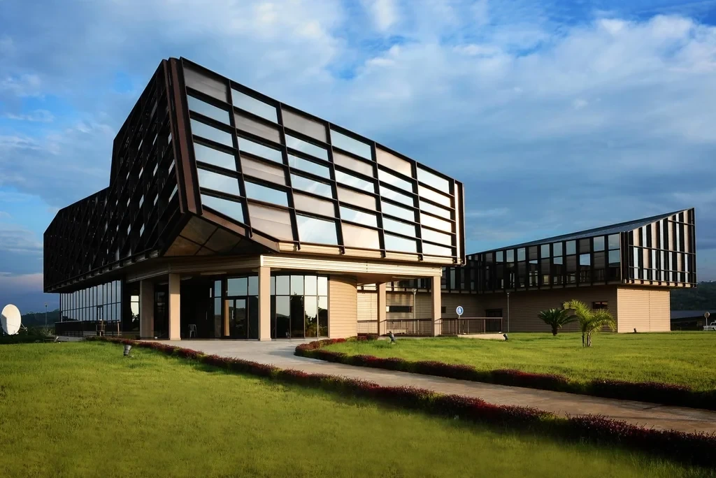 School of Mines and Metallurgy in Moanda, Gabon