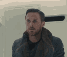 bxjkQYUbOeVFWUX.gif