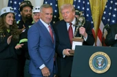 Trump receives trophy as he’s named ‘Undisputed Champion of Beautiful Clean Coal’