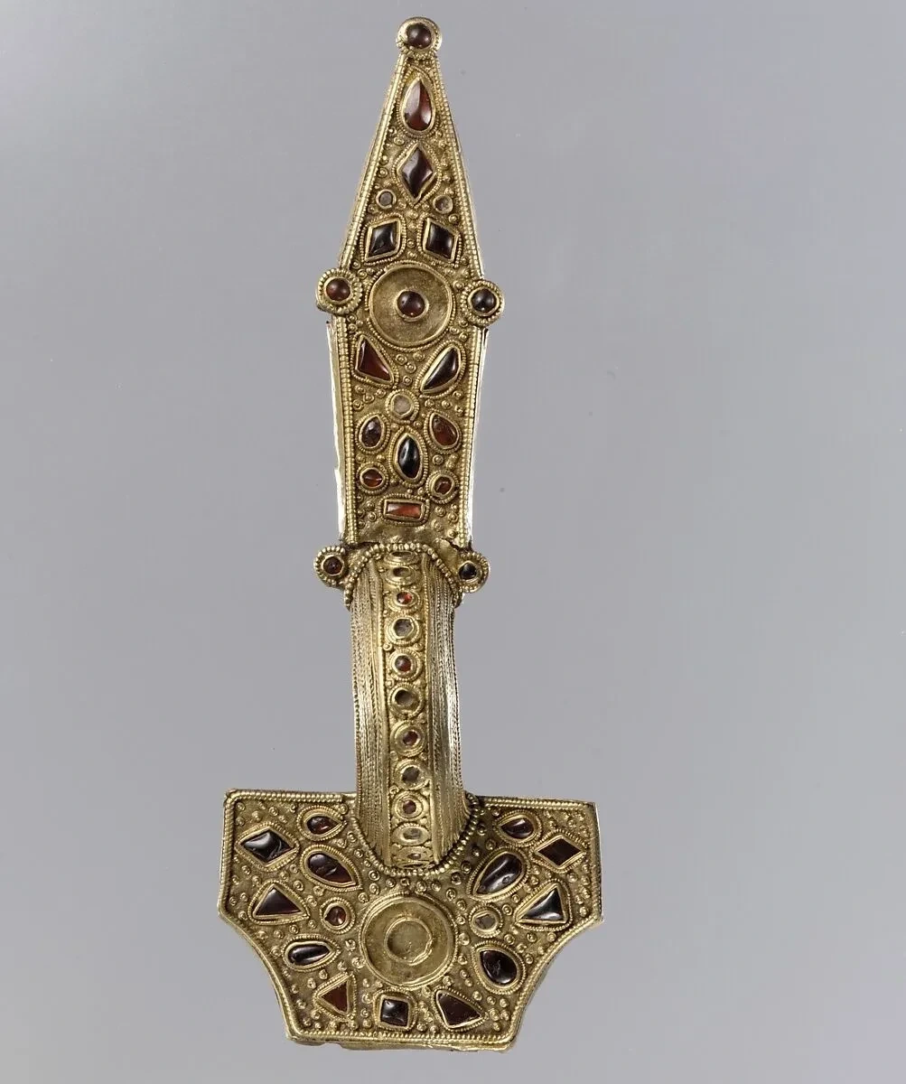 East German silver-and-gold brooch, with garnets, 400 AD-450 AD
