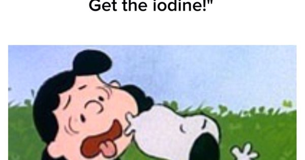 peanuts lucy and snoopy