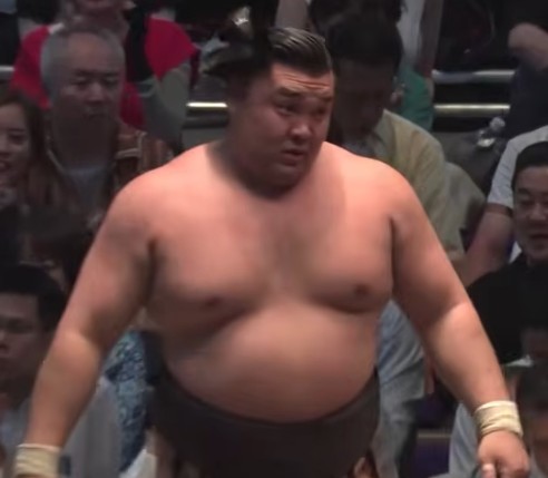 osw01vXLNLDVtKX.jpg