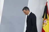 Scandals rattle Sánchez as opposition spars over confidence vote - Euractiv