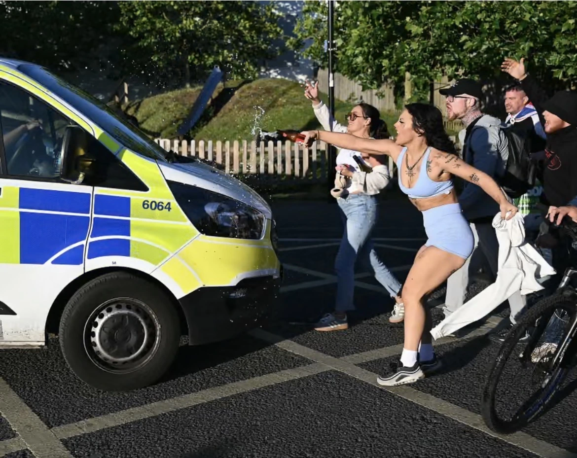 When you're off to the gym but still have time to join far right protestors and attack the police...