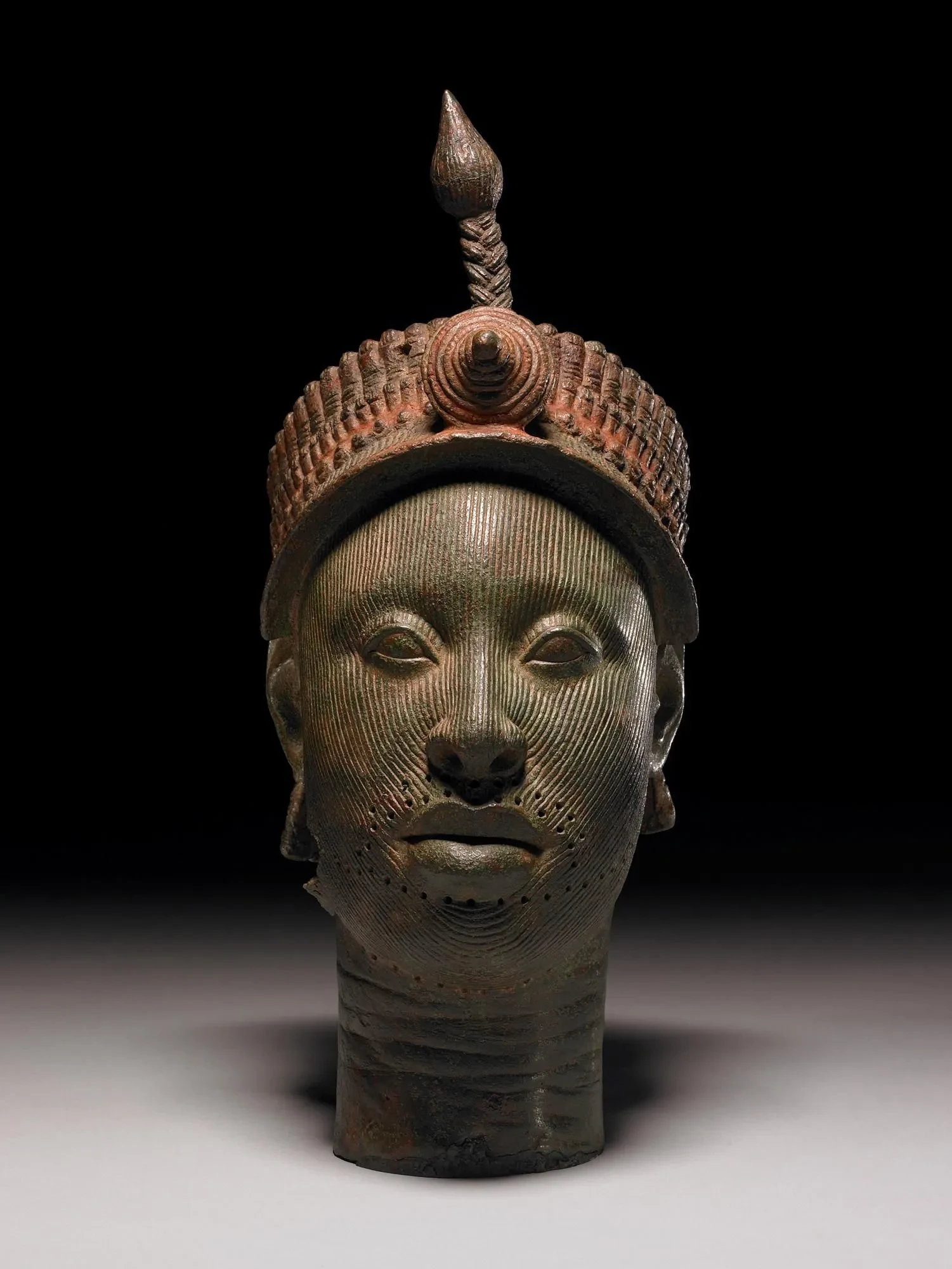Brass head depicting a king, Nigeria, 13th-14th century AD