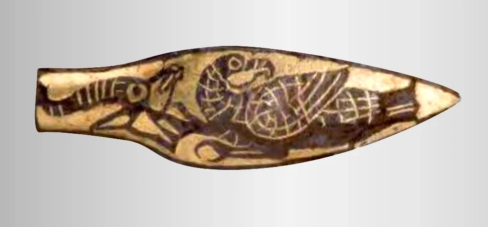 Saka arrowhead with gold inlays, Tuva Republic, 7th century BCE